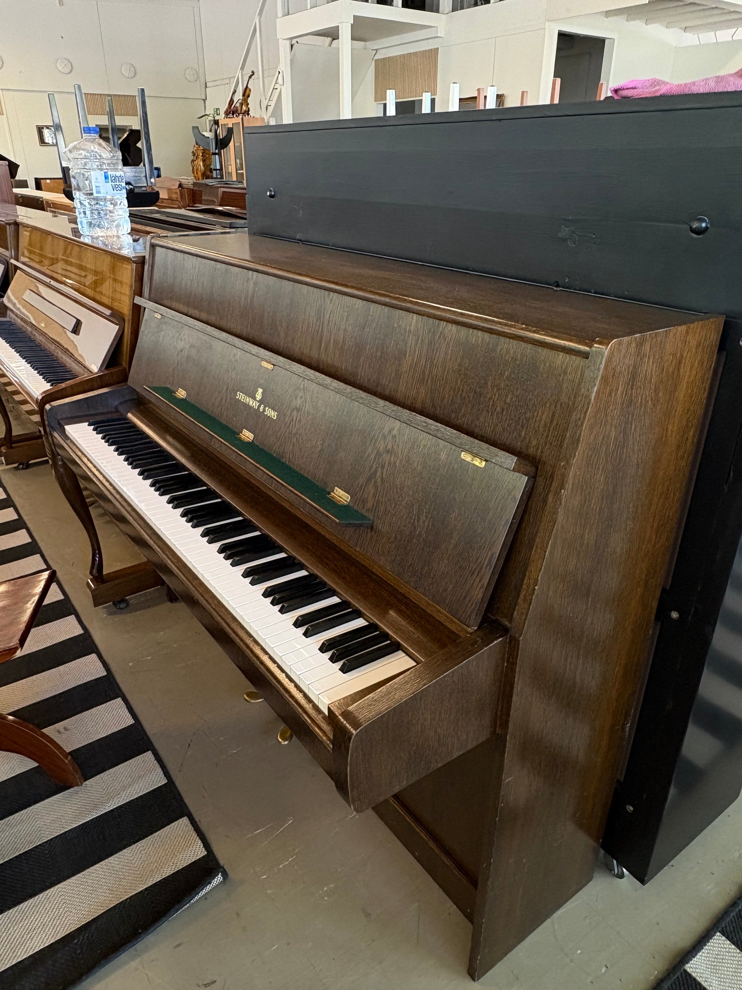 Steinway & Sons Model Z