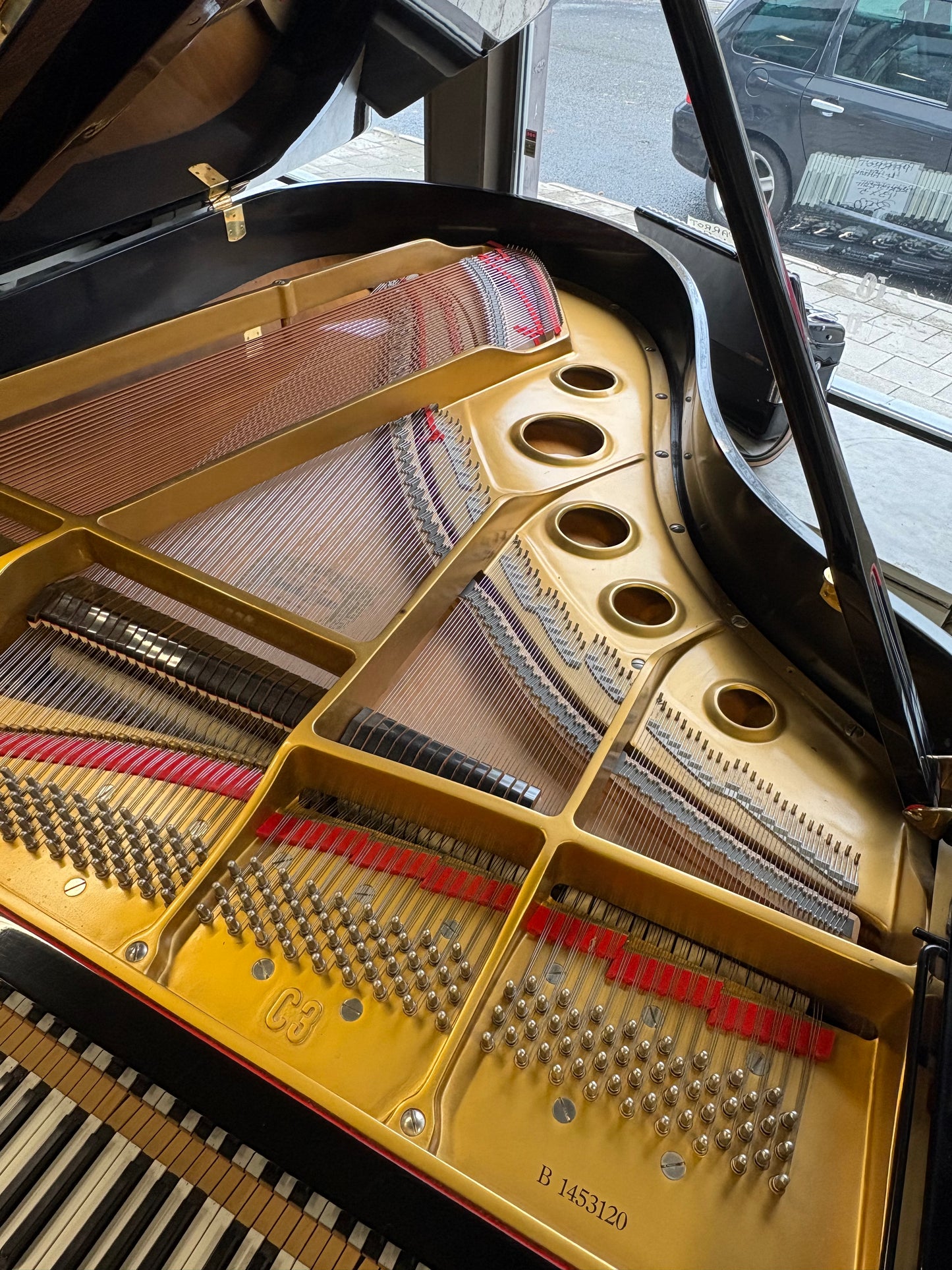 YAMAHA C3 conservatory