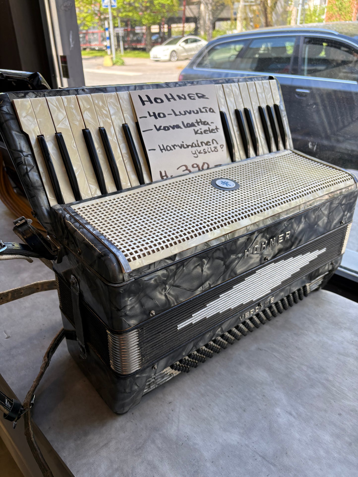 Hohner Werdi IIIB pianoharmonikka