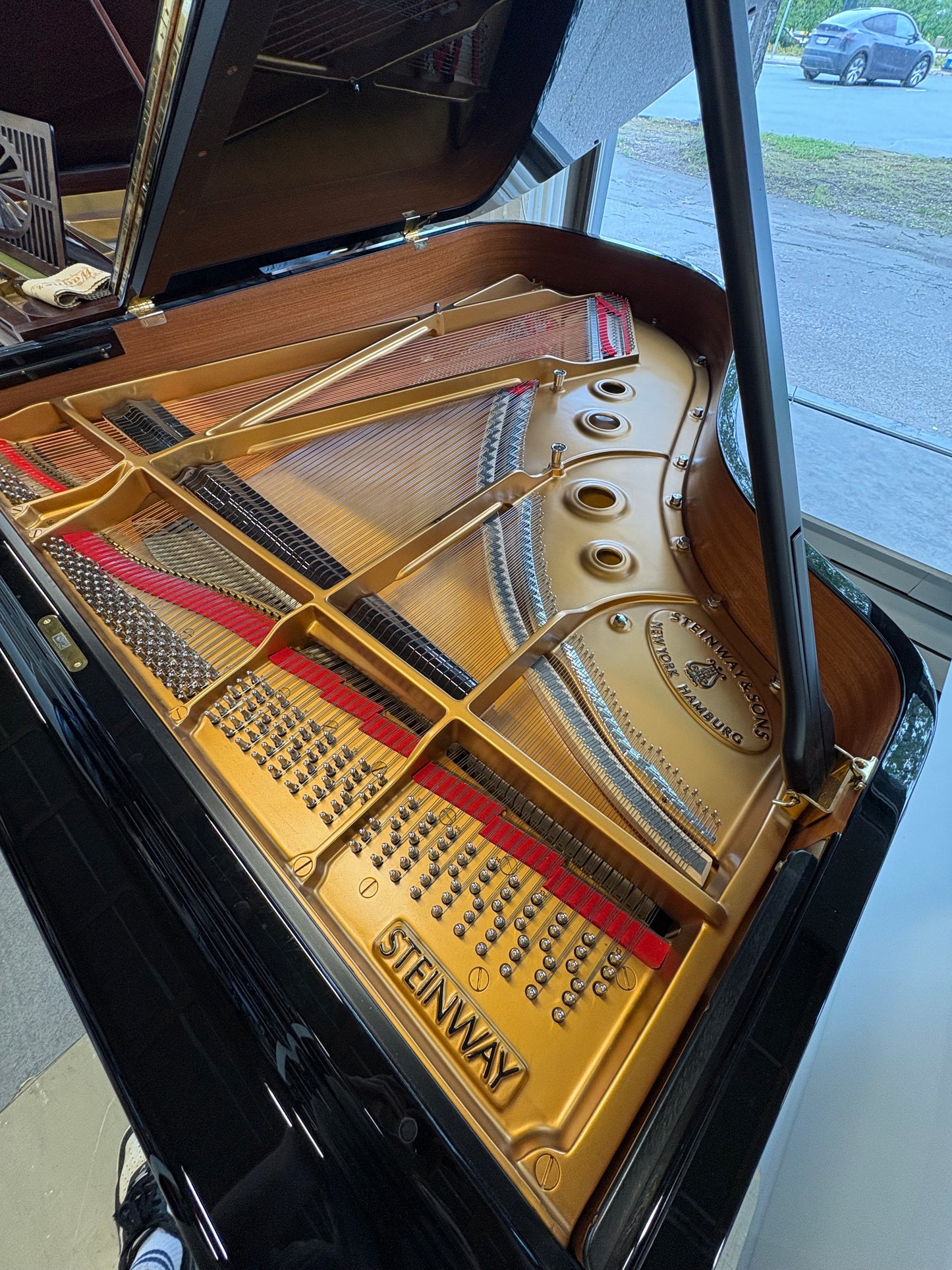Steinway & Sons A 188
