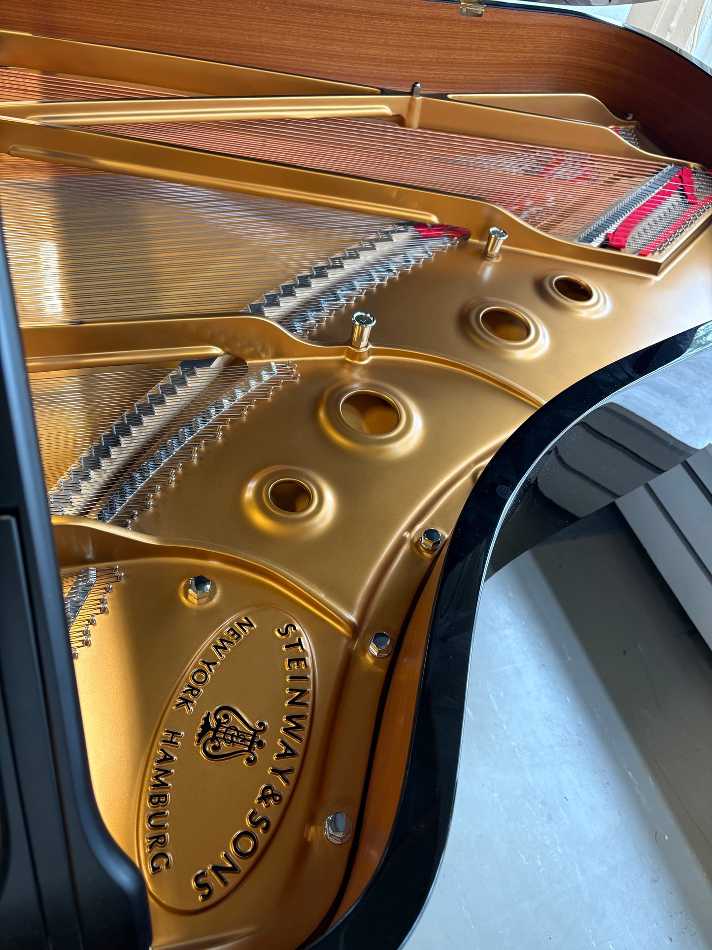 Steinway & Sons A 188