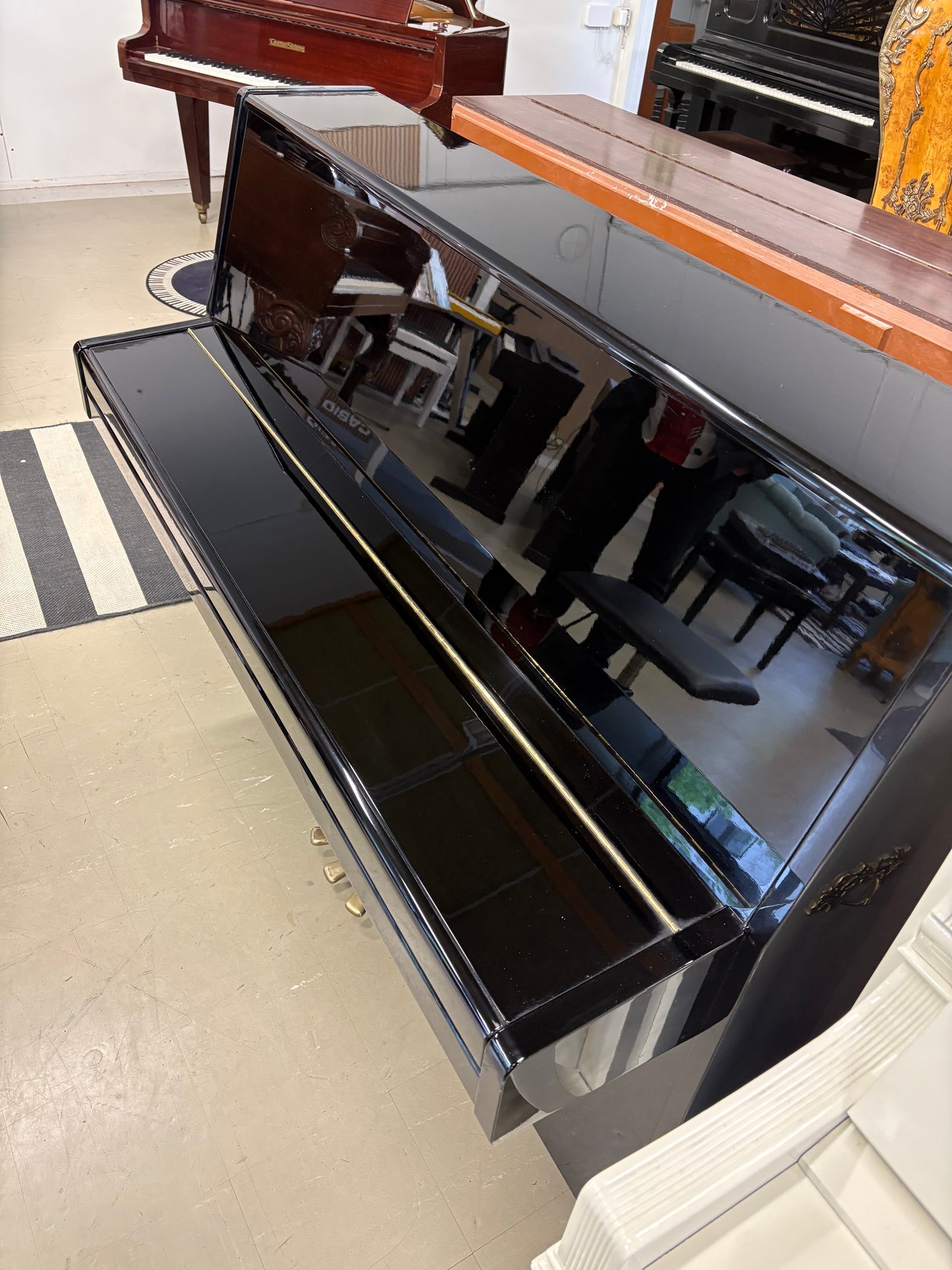 Yamaha P2 käytetty piano