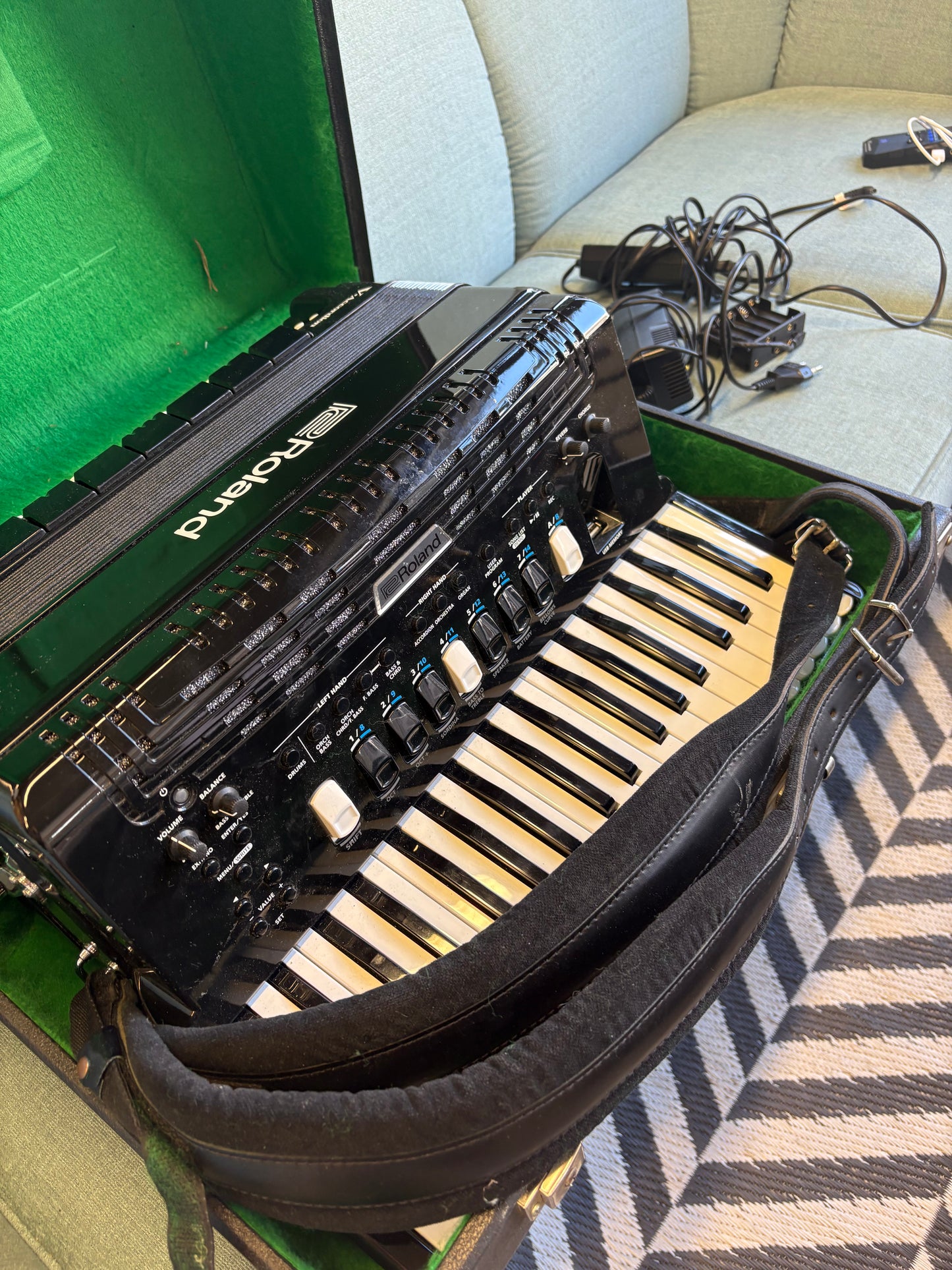 Roland FR-4X