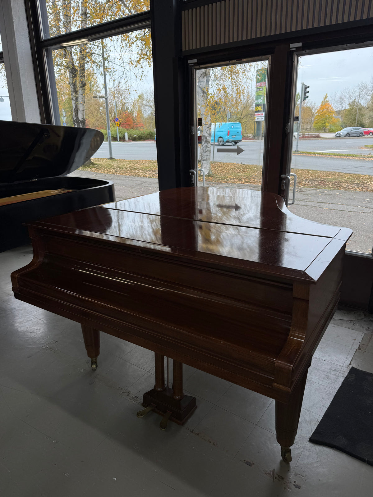 Grotrian Steinweg V11
