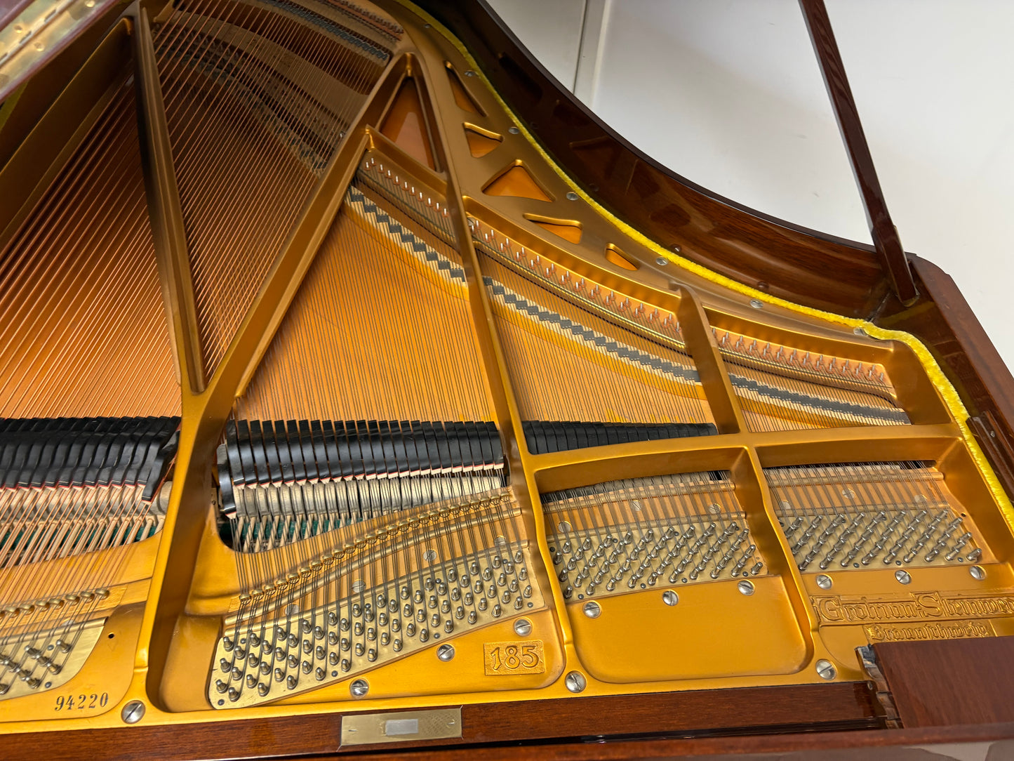Grotrian Steinweg 185