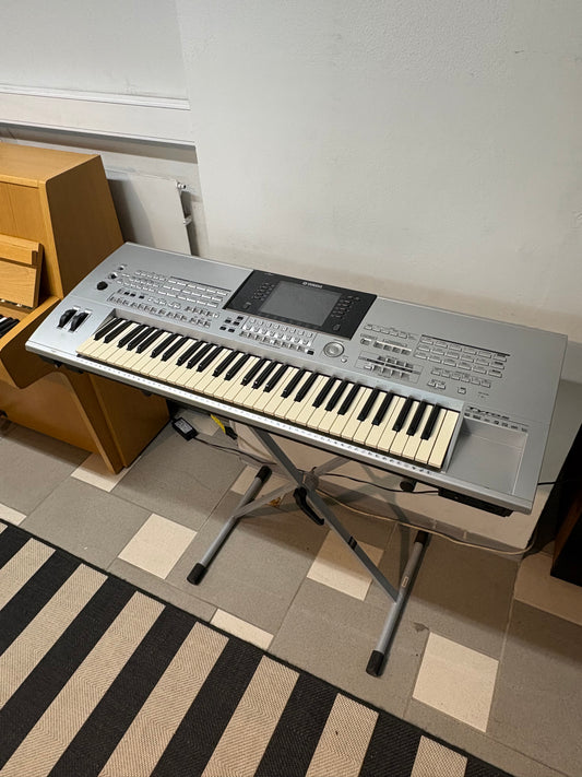 Yamaha Tyros 1