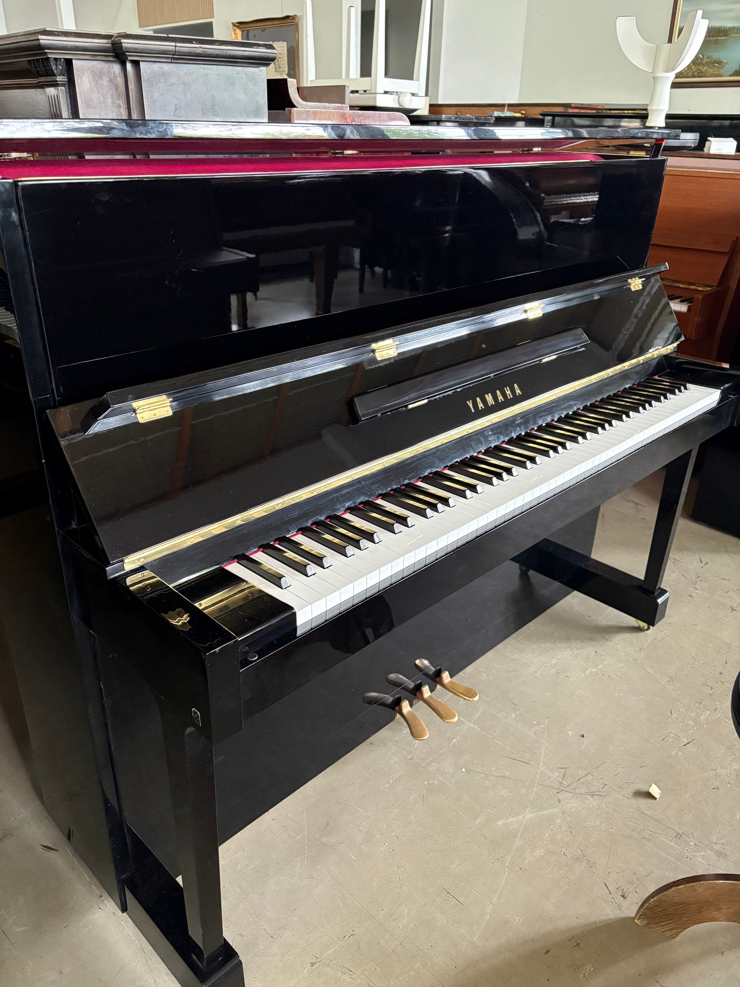 Yamaha E-121T