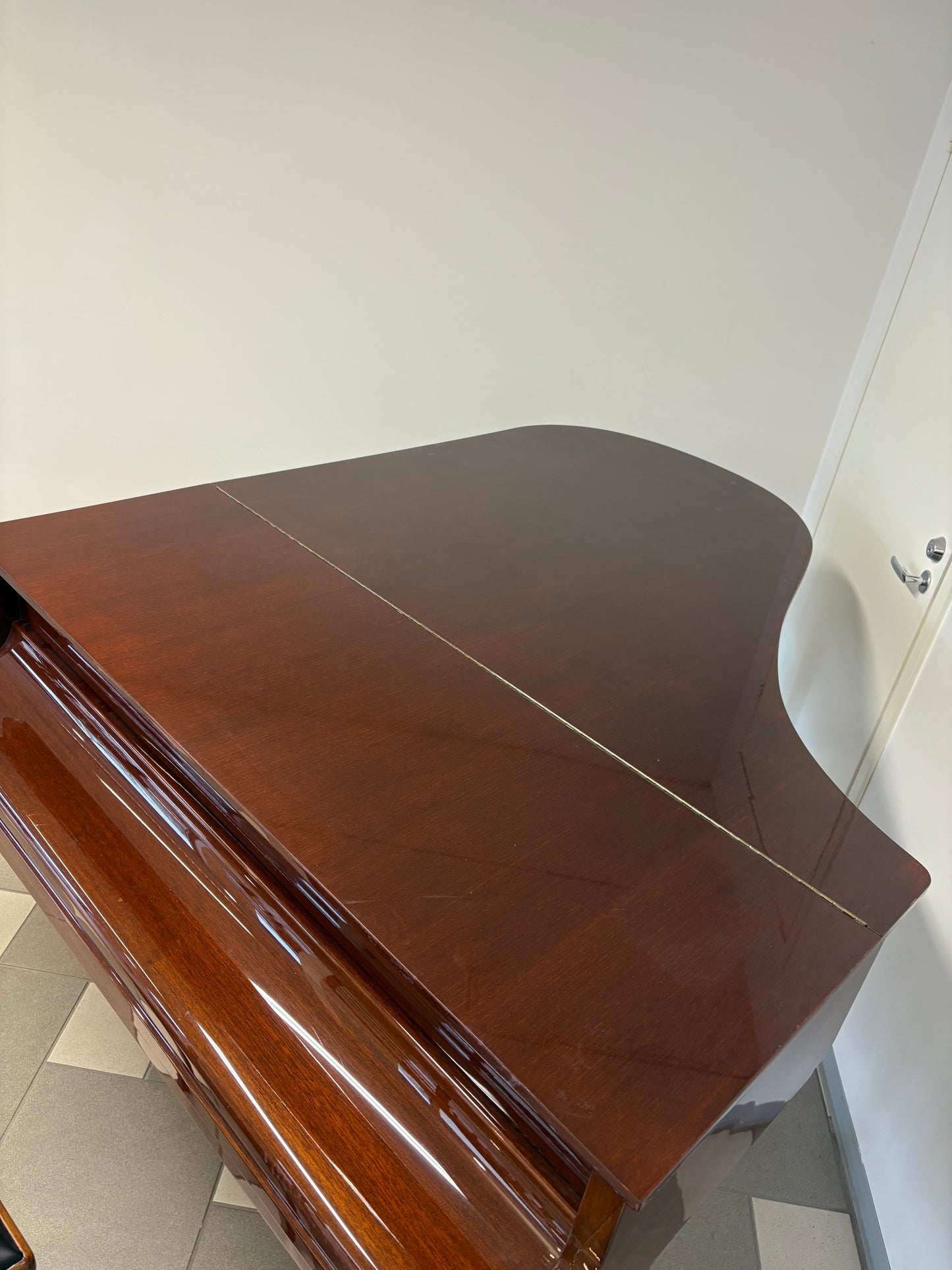 Grotrian Steinweg 185