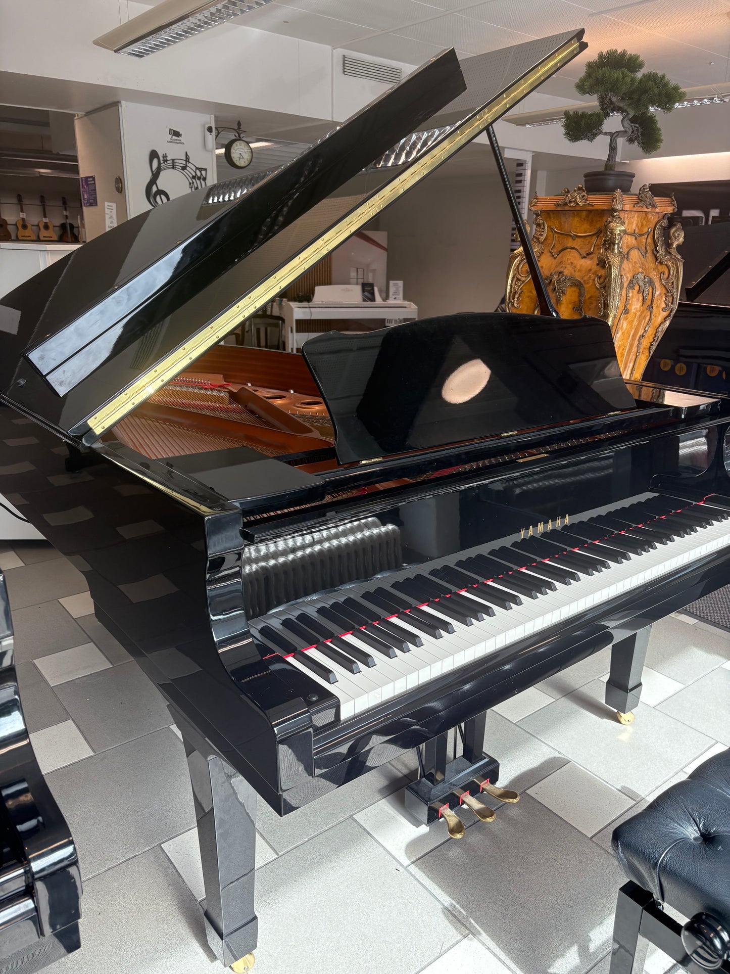 Yamaha C5 (2011)