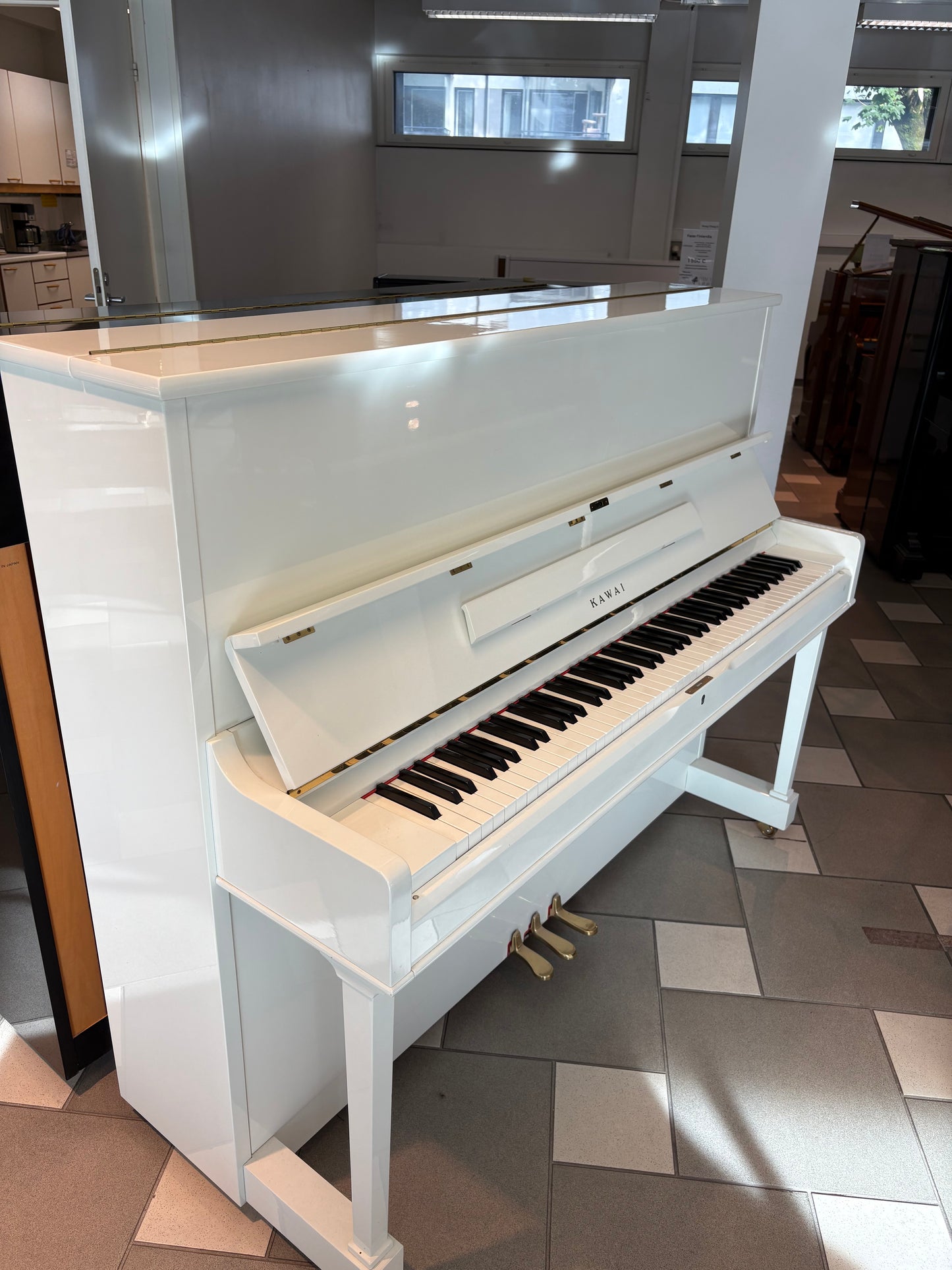 Kawai CS-35