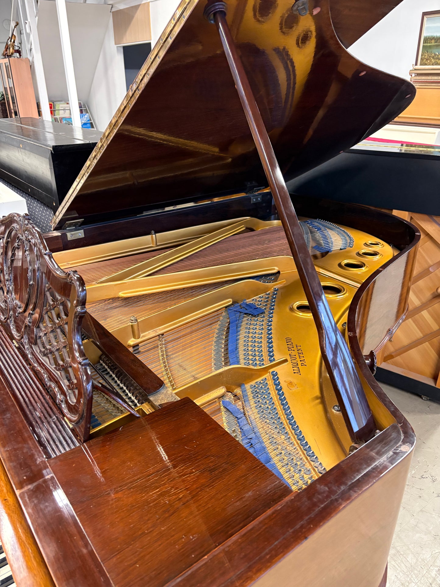 Blüthner 190 Chippendale