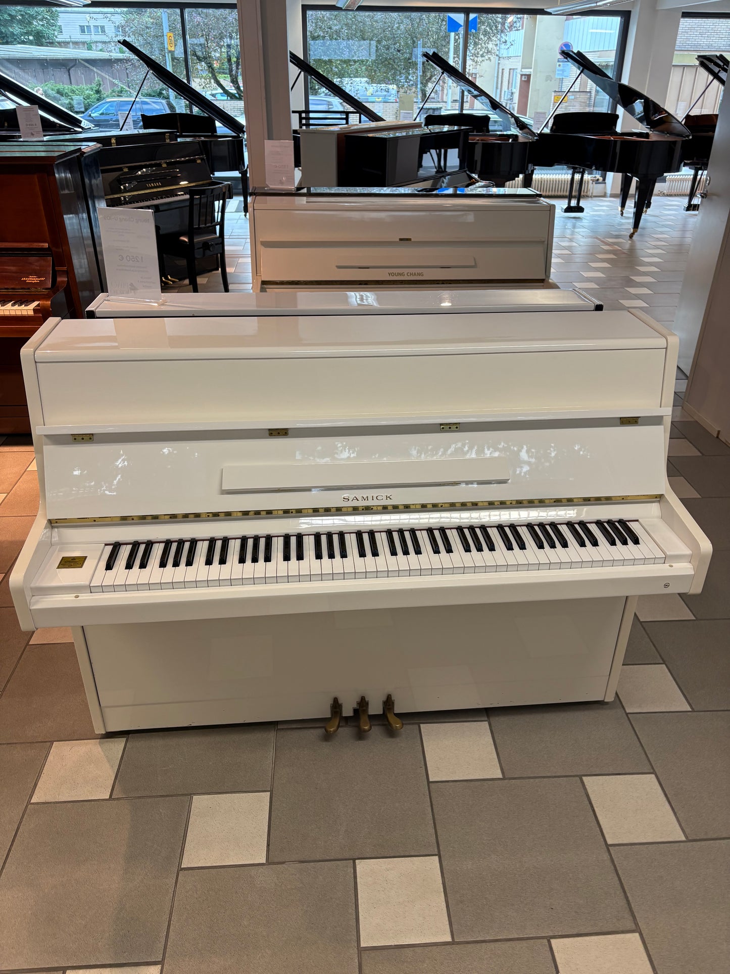 Samick SU-108