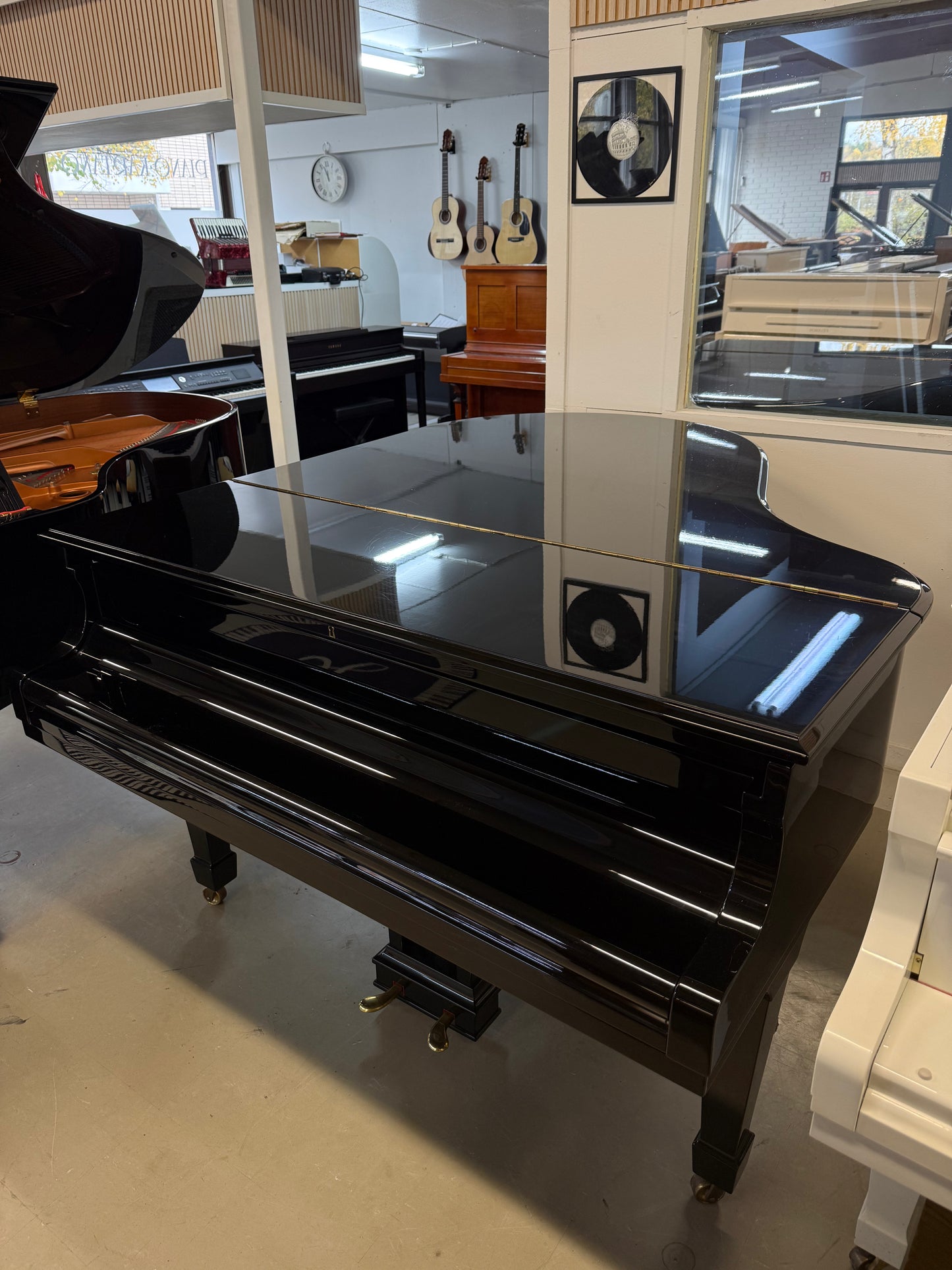 Steinway & Sons O