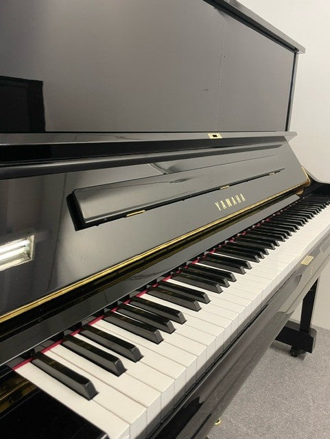 Yamaha U3S