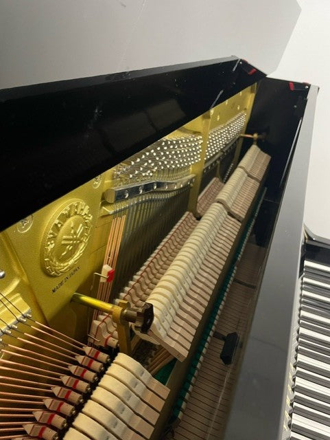 Yamaha U3S