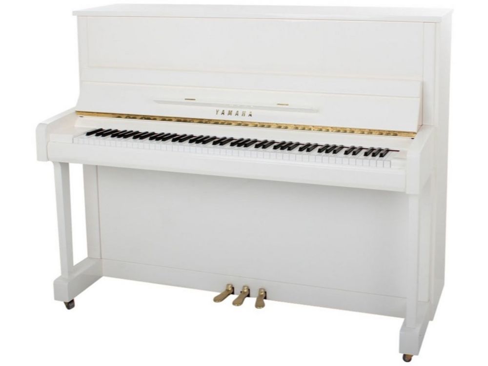 Yamaha B3E PE akustinen piano